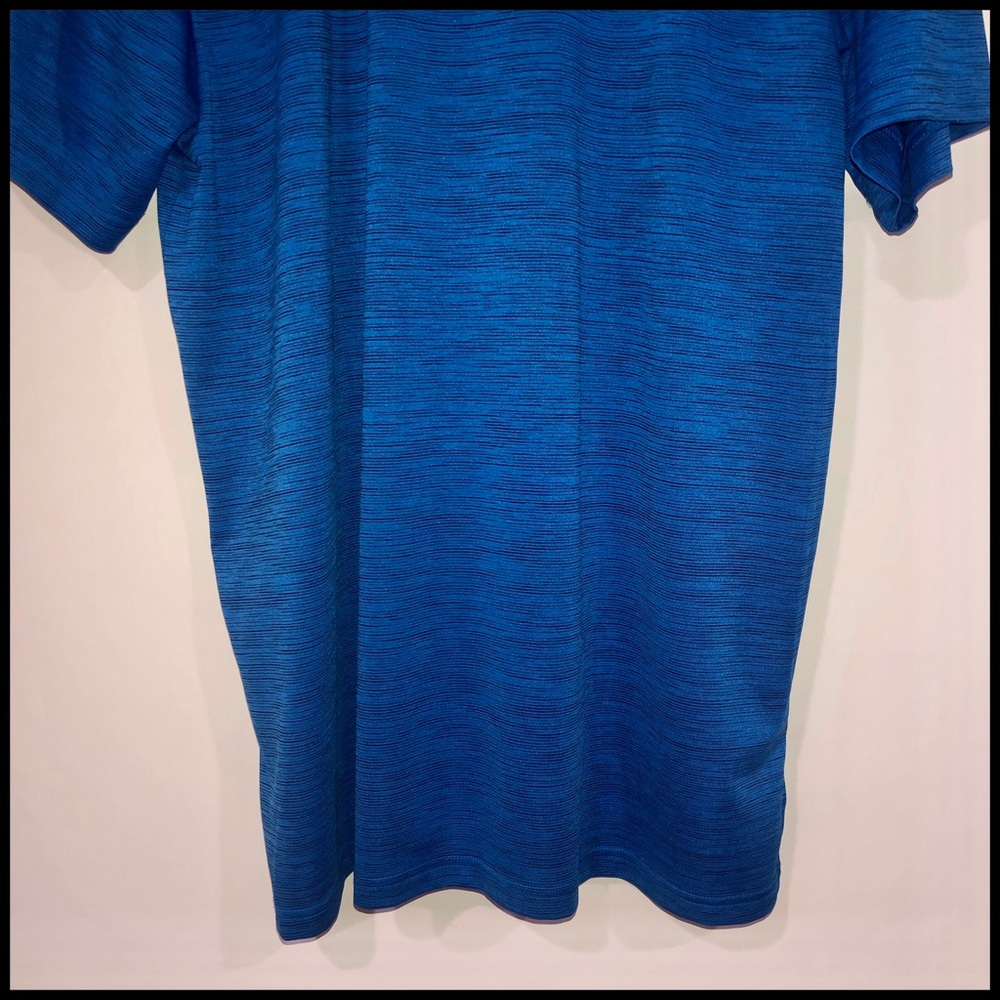 Oakley🏌🏼‍♂️⛳️Polo Mens XL Blue and Black, Worn Once, Practically New, Hydrolinx. - Picture 4 of 16